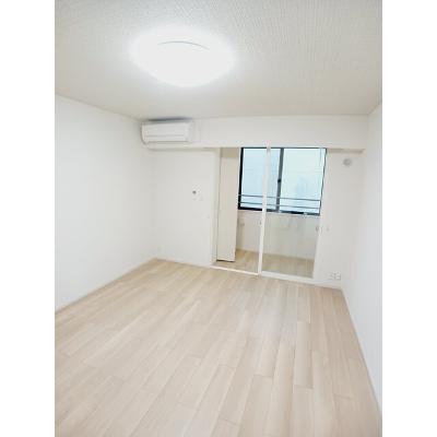 コロレ宝永町 205【管理NO：1-028300901-02050】 ★家具家電は申し込み後に搬入します★の物件写真2