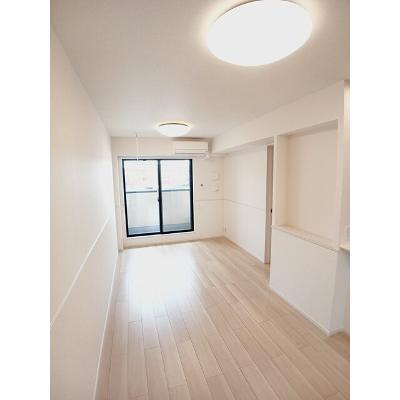 Ｌｕｎａ＆Ｌａ（ルナアンドラ） 204【管理NO：1-028284901-02040】 ★家具家電は申し込み後に搬入しますの物件写真2