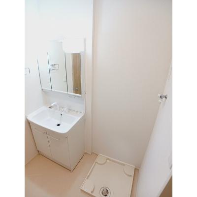 Ｌｕｎａ＆Ｌａ（ルナアンドラ） 204【管理NO：1-028284901-02040】 ★家具家電は申し込み後に搬入しますの物件写真6