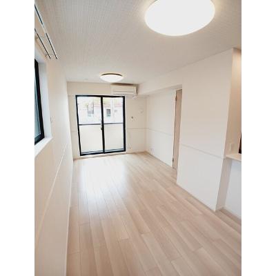 Ｌｕｎａ＆Ｌａ（ルナアンドラ） 105【管理NO：1-028284901-01050】 ★家具家電は申し込み後に搬入しますの物件写真2