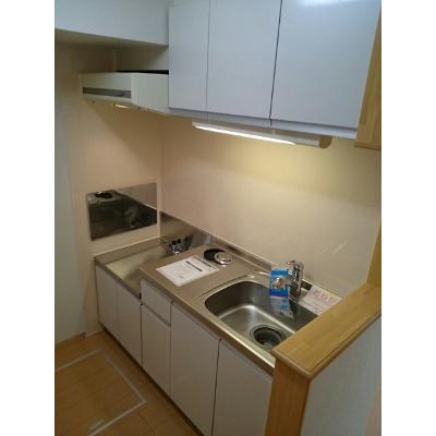 ジーラ・ソーレ　Ⅱ 102【管理NO：1-015488102-01020】 ★家具家電は申し込み後に搬入しますの物件写真3