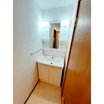 アルファード　ハイツ 103【管理NO：1-010525701-01030】 ★家具家電は申し込み後に搬入しますの物件写真6