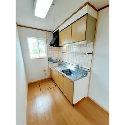 オリゾンハウス 102【管理NO：1-009322101-01020】 ★家具家電は申し込み後に搬入しますの物件写真3