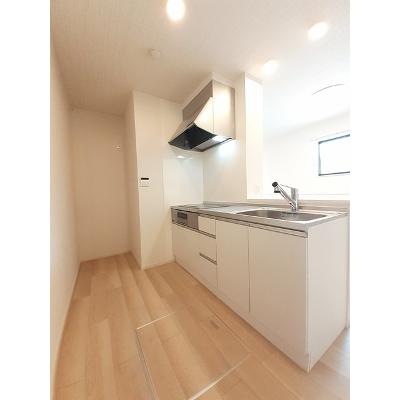 クレメント 101【管理NO：1-027507401-01010】 ★家具家電は申し込み後に搬入します 2026年09月上旬入居可能の物件写真3