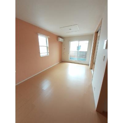 エスペランザ 203【管理NO：1-020956101-02030】 ★家具家電は申し込み後に搬入しますの物件写真2