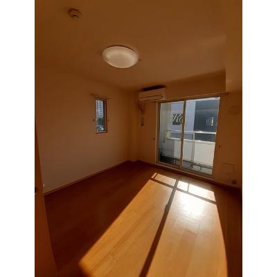 ベル・フィオリーレ 201【管理NO：1-018983601-02010】 ★家具家電は申し込み後に搬入します★の物件写真2