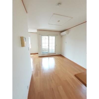ビッグベア－　Ｄ 201【管理NO：1-012987902-02010】 ★家具家電は申し込み後に搬入しますの物件写真2