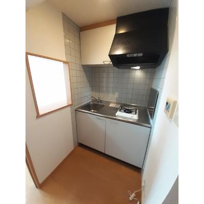ニューメゾン森安 102【管理NO：1-012734101-01020】 ★家具家電は申し込み後に搬入します★の物件写真3