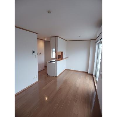 ｏＡｚｏ　Ｂ棟 205【管理NO：1-012421102-02040】 ★家具家電は申し込み後に搬入します★の物件写真2