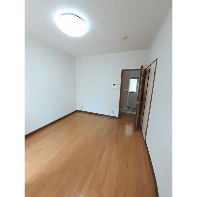 アーバンヒルズ河田 101【管理NO：1-004487401-01010】 ★家具家電は申し込み後に搬入します★の物件写真2