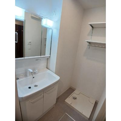 スリール 203【管理NO：1-027949701-02030】 ★家具家電は申し込み後に搬入します 2026年07月上旬入居可能の物件写真6