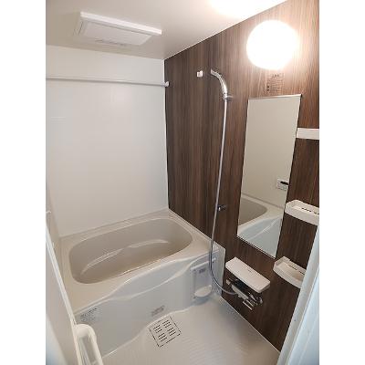 スリール 105【管理NO：1-027949701-01040】 ★家具家電は申し込み後に搬入します 2026年07月上旬入居可能の物件写真4