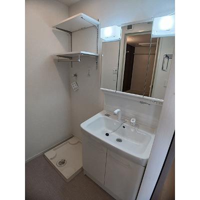 スリール 105【管理NO：1-027949701-01040】 ★家具家電は申し込み後に搬入します 2026年07月上旬入居可能の物件写真6