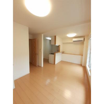 アルファⅡ 203【管理NO：1-019821501-02030】 ★家具家電は申し込み後に搬入します★の物件写真2