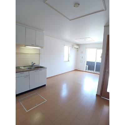 フェリシダ矢蔵　Ⅲ 103【管理NO：1-015197201-01030】 ★家具家電は申し込み後に搬入します★の物件写真2