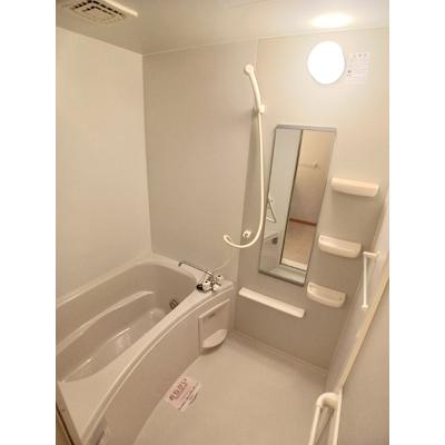 ルージュ 201【管理NO：1-013977401-02010】 ★家具家電は申し込み後に搬入します★の物件写真4
