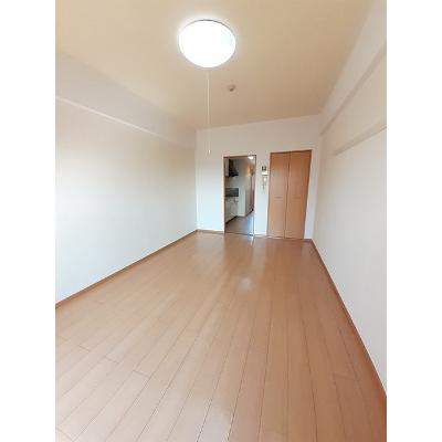サン・フィールド 303【管理NO：1-013823601-03030】 ★家具家電は申し込み後に搬入します★の物件写真2