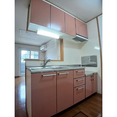 Ｃａｍａｒａｄｅ　Ｓ 103【管理NO：1-013301501-01030】 ★家具家電は申し込み後に搬入します★の物件写真3