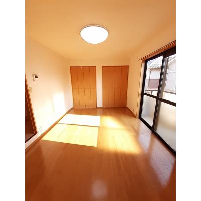 ラ・ポルト 201【管理NO：1-012582901-02010】 ★家具家電は申し込み後に搬入します★の物件写真2
