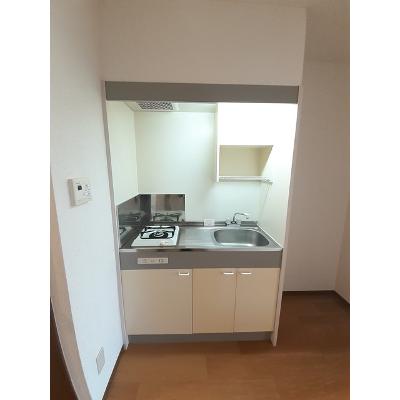 ディメイン小池 101【管理NO：1-010054901-01010】 ★家具家電は申し込み後に搬入します★の物件写真3