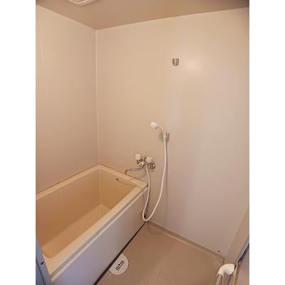 あかねランド 302【管理NO：1-007525901-03020】 ★家具家電は申し込み後に搬入します★の物件写真4