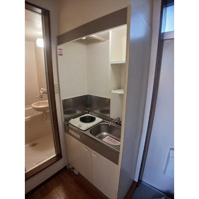 シティ大森 203【管理NO：1-006845101-02030】 ★家具家電は申し込み後に搬入します★の物件写真3
