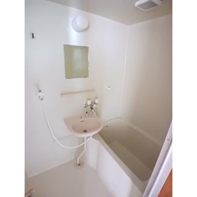 エルディム神田Ａ 101【管理NO：1-001915401-01010】 ★家具家電は申し込み後に搬入します★の物件写真4