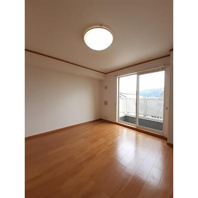 フォレスト小田中Ｂ 202【管理NO：1-013235101-02020】 ★家具家電は申し込み後に搬入します★の物件写真2