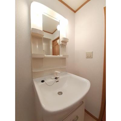 apartment 岡山県久米郡美咲町原田１７７１番地９ 

↓地図はこちらから
