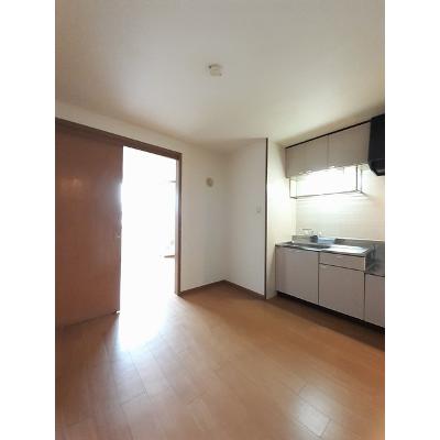 エルディムはるかぜ 203【管理NO：1-007533001-02030】 ★家具家電は申し込み後に搬入します★の物件写真2
