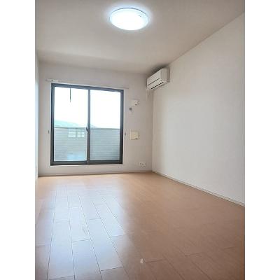 エスペランサ二宮 302【管理NO：1-020155701-03020】 ★家具家電は申し込み後に搬入します★の物件写真2