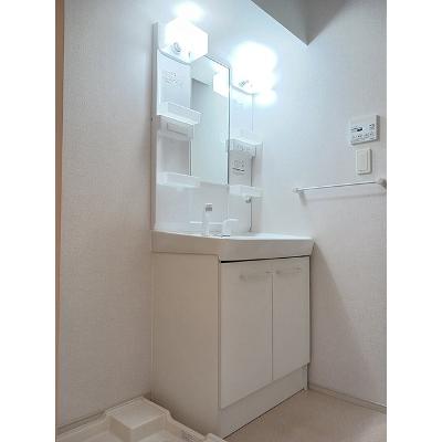 エスペランサ二宮 302【管理NO：1-020155701-03020】 ★家具家電は申し込み後に搬入します★の物件写真6