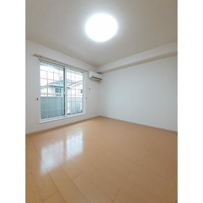 プラシードＭ・Ｎ 201【管理NO：1-018394202-02010】 ★家具家電は申し込み後に搬入します 2026年08月上旬入居可能の物件写真2