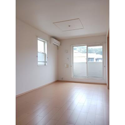 サンライズフェアスカイ 202【管理NO：1-015784301-02020】 ★家具家電は申し込み後に搬入します 2026年08月中旬入居可能の物件写真2