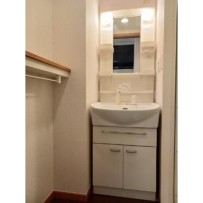 グリーンスプリングス　Ｂ 102【管理NO：1-014707401-01020】 ★家具家電は申し込み後に搬入しますの物件写真6