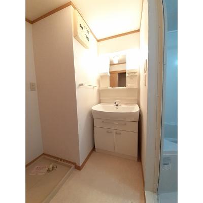 エンジェル　Ａ 205【管理NO：1-012565901-02040】 ★家具家電は申し込み後に搬入しますの物件写真6