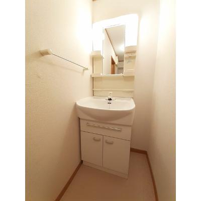 apartment 岡山県和気郡和気町日室３２７番地１ 

↓地図はこちらから