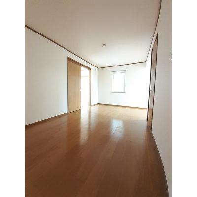 ＲＡＩＮＢＯＷ　輝 103【管理NO：1-010229101-01030】 ★家具家電は申し込み後に搬入します★の物件写真2