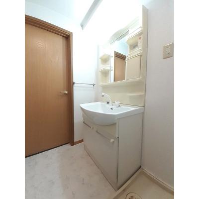クレールコート 301【管理NO：1-007359901-03010】 ★家具家電は申し込み後に搬入します★の物件写真6