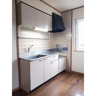 ニュークレストールビゼン 103【管理NO：1-007184201-01030】 ★家具家電は申し込み後に搬入します★の物件写真3