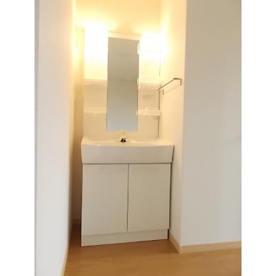 エバグリーンＢ 202【管理NO：1-006144102-02020】 ★家具家電は申し込み後に搬入しますの物件写真6