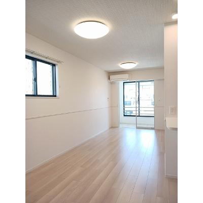 プティパニエ　Ａ 105【管理NO：1-028304401-01040】 ★家具家電は申し込み後に搬入しますの物件写真2