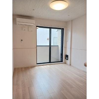光テラス　Ⅱ 103【管理NO：1-028259102-01030】 ★家具家電は申し込み後に搬入しますの物件写真2