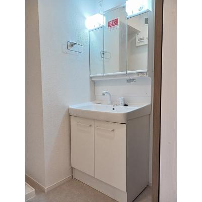 光テラス　Ⅱ 103【管理NO：1-028259102-01030】 ★家具家電は申し込み後に搬入しますの物件写真6