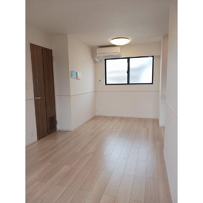 光テラス　Ⅰ 202【管理NO：1-028259101-02020】 ★家具家電は申し込み後に搬入しますの物件写真2