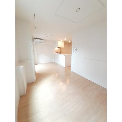 メゾン・パルメーラⅡ 101【管理NO：1-023513801-01010】 ★家具家電は申し込み後に搬入します 2026年07月下旬入居可能の物件写真2