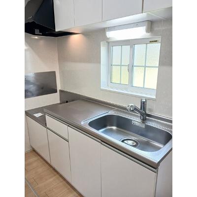 ユレナ２４　Ｂ 101【管理NO：1-021553502-01010】 ★家具家電は申し込み後に搬入します★の物件写真3