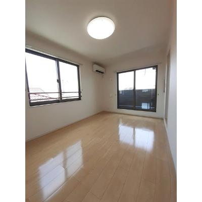 ノーブル中野 301【管理NO：1-021509201-03010】 ★家具家電は申し込み後に搬入しますの物件写真2