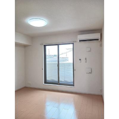 ベラ・ル－チェⅡ 203【管理NO：1-020217101-02030】 ★家具家電は申し込み後に搬入します★の物件写真2