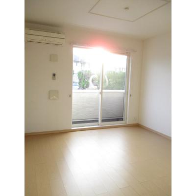 ベルコリーヌ 101【管理NO：1-016456101-01010】 ★家具家電は申し込み後に搬入します 2026年07月中旬入居可能の物件写真2